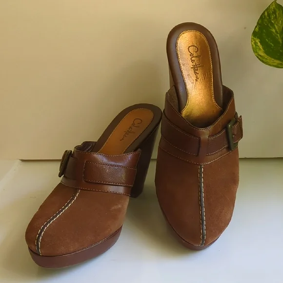 Cole Haan Ladies Brown High Heels Suede Slip-on Mules with Buckle - Picture 1 of 8